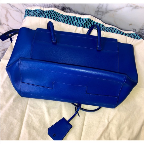 Tory Burch royal blue bag - Picture 4 of 5
